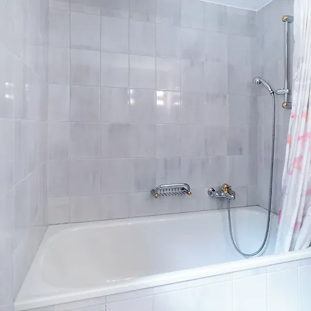 Haus Baergbach By Premium アパート ツェルマット